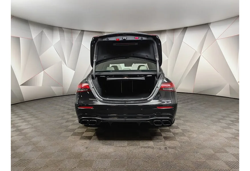 Mercedes-Benz E-Класс E 63 S AMG 4MATIC+ 9G-TRONIC (612 л.с.) Особая серия Черный в АВИЛОН. Слайд №12