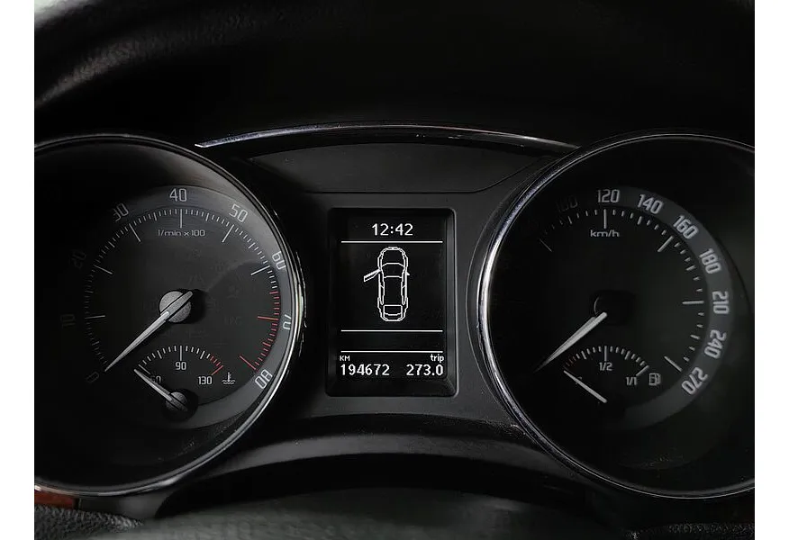 LIVE. Слайд №20