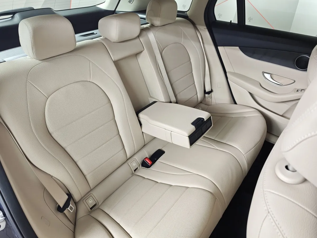 Mercedes-Benz GLC 200 9G-TRONIC 4MATIC (197 л.с.) Premium (Локальная сборка) Синий в АВИЛОН. Слайд №17