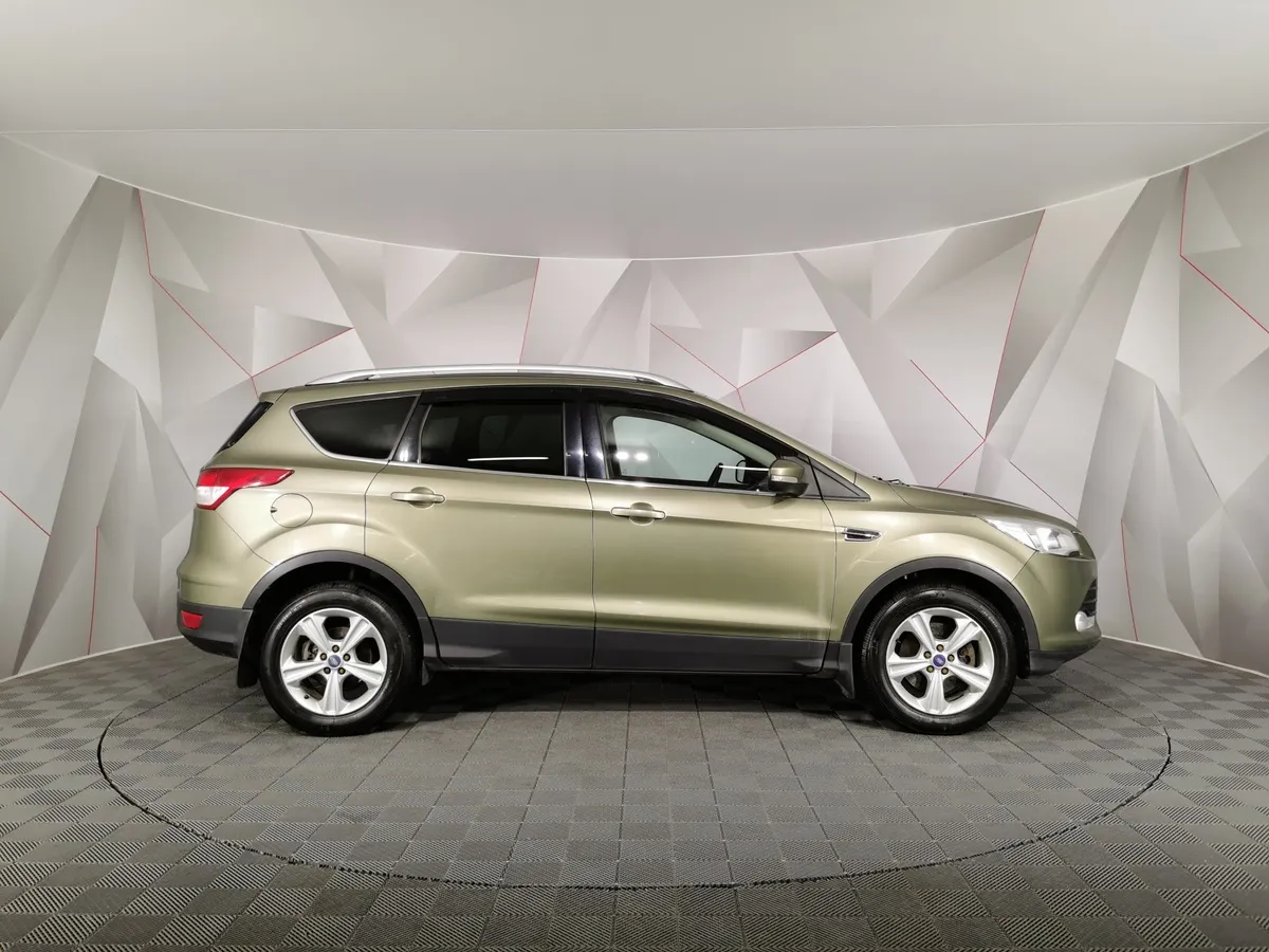 Ford Kuga 1.6 EcoBoost AT AWD (150 л.с.) Titanium Зеленый в АВИЛОН. Слайд №6