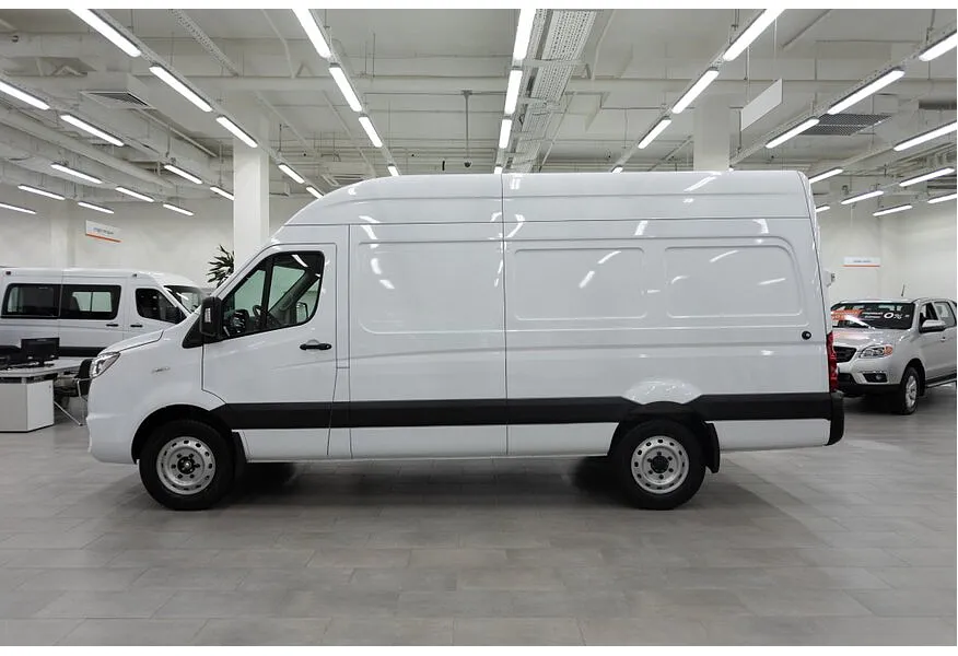 Sollers SF5 VAN 2.7D AT RWD SRW (150 л.с.) L3H2 3.5T Белый в АВИЛОН. Слайд №3