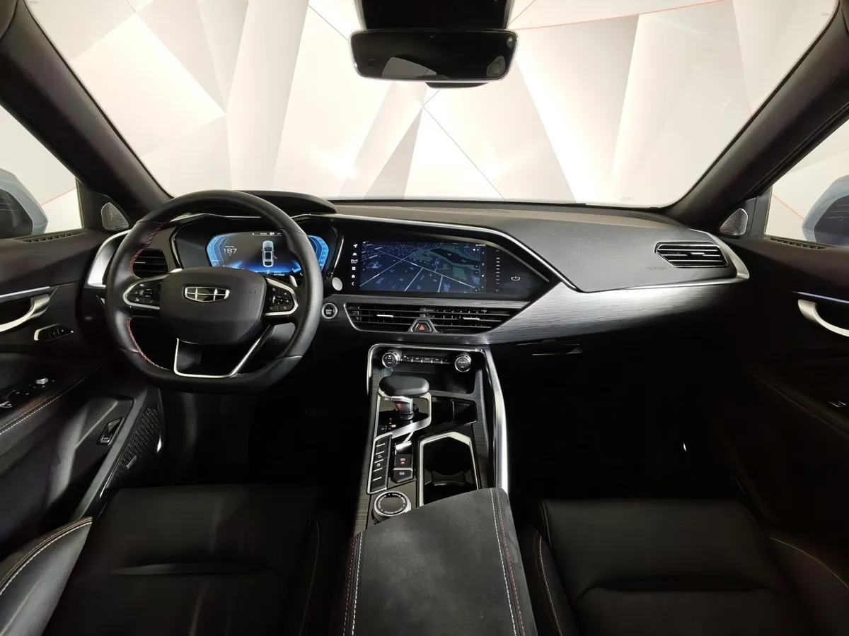 Geely Tugella 2.0 AT AWD (238 л.с.) Flagship Серый в АВИЛОН. Слайд №13