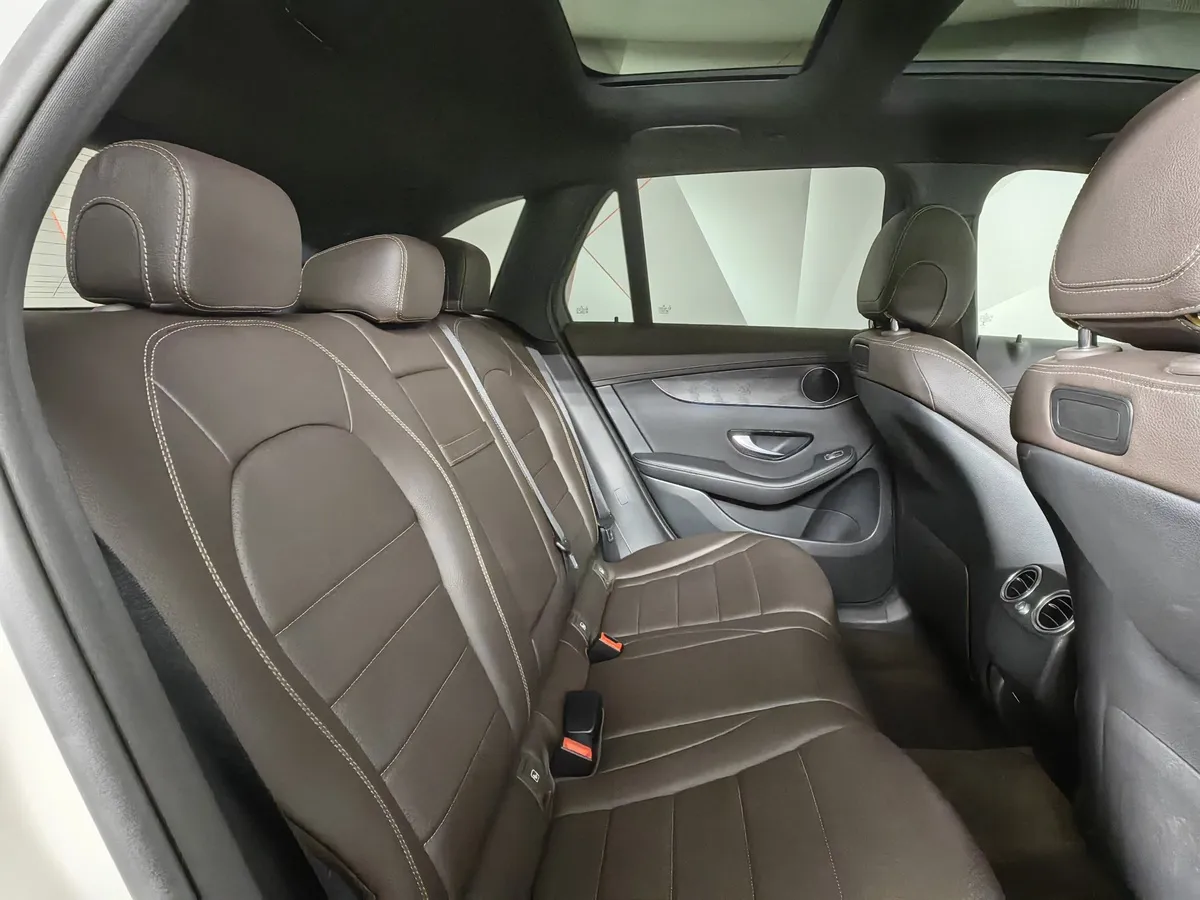 Mercedes-Benz GLC 300 9G-TRONIC 4MATIC (249 л.с.) Sport Plus (Локальная сборка) Белый в АВИЛОН. Слайд №16