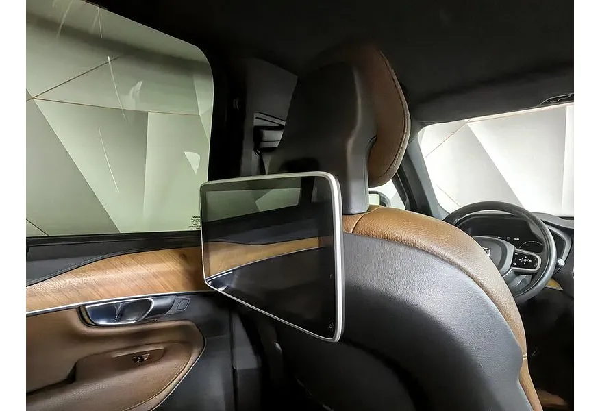 Volvo XC90 2.0 T5 Drive-E AT AWD (5 мест) (249 л.с.) Inscription Черный в АВИЛОН. Слайд №22