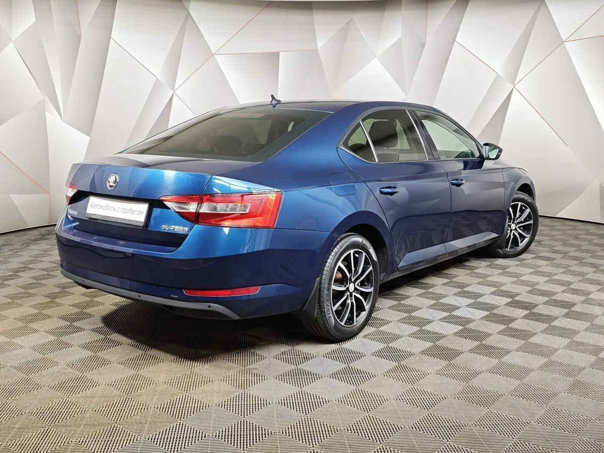 Skoda Superb 1.4 TSI DSG (150 л.с.) Синий в АВИЛОН. Слайд №2