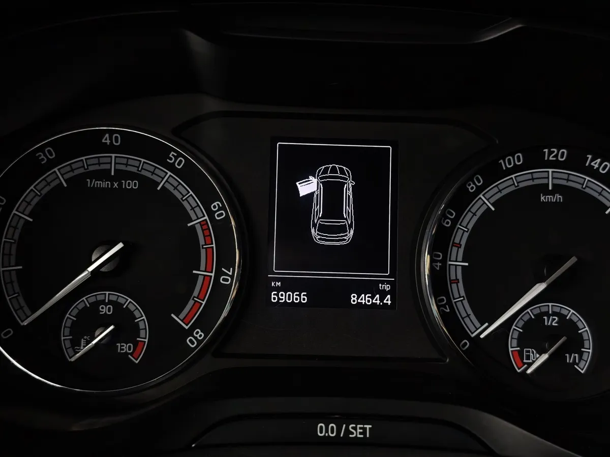 Skoda Kodiaq 2.0 TSI DSG 4X4 (180 л.с.) Черный в АВИЛОН. Слайд №18