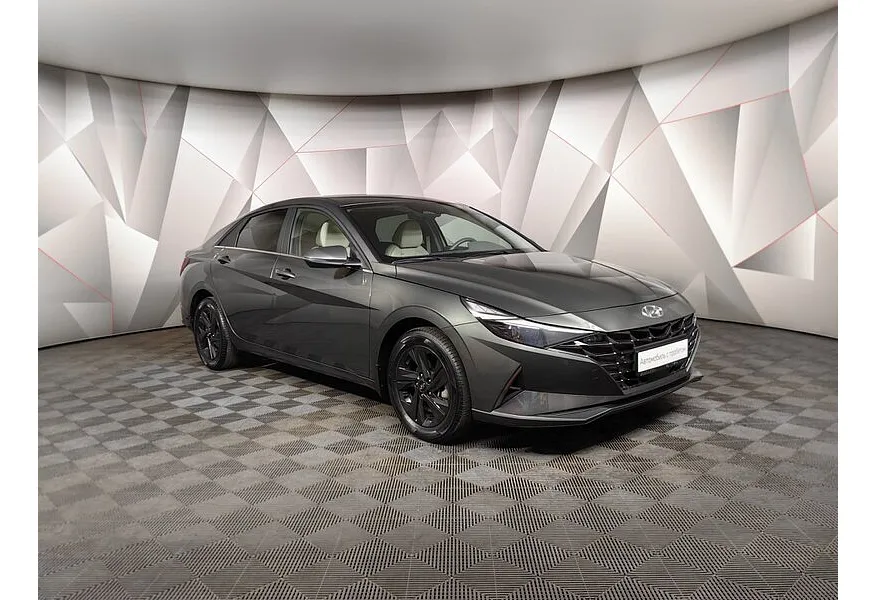 Hyundai Elantra 1.6 AT (128 л.с.) Elegance + Smart Sense Серый в АВИЛОН. Слайд №3