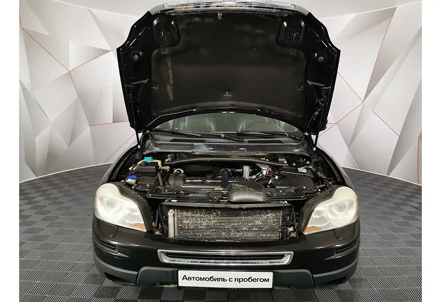 Volvo XC90 2.5 T5 Geartronic AWD (5 мест) (210 л.с.) Черный в АВИЛОН. Слайд №11