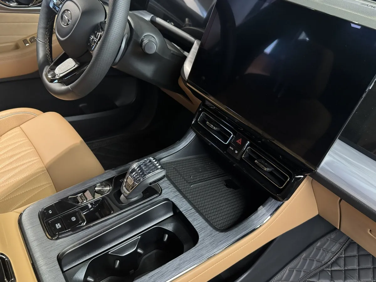 GAC GS8 2.0T 4WD (231 л.с.) GL Серый в АВИЛОН. Слайд №9