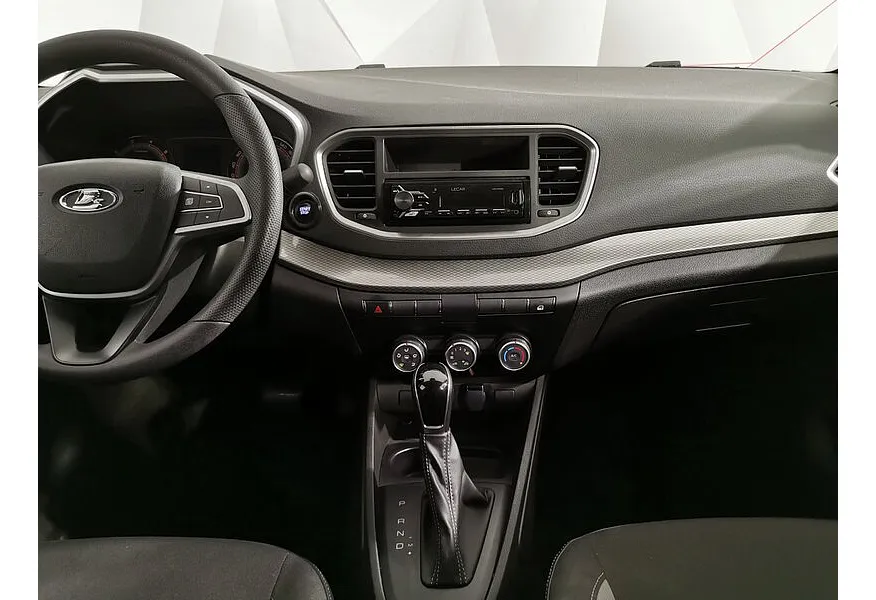 ВАЗ (Lada) Vesta 1.8 AMT (122 л.с.) Белый в АВИЛОН. Слайд №20