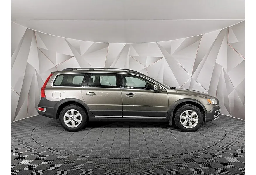 Volvo XC70 2.4 D5 Geartronic AWD (185 л.с.) Коричневый в АВИЛОН. Слайд №6