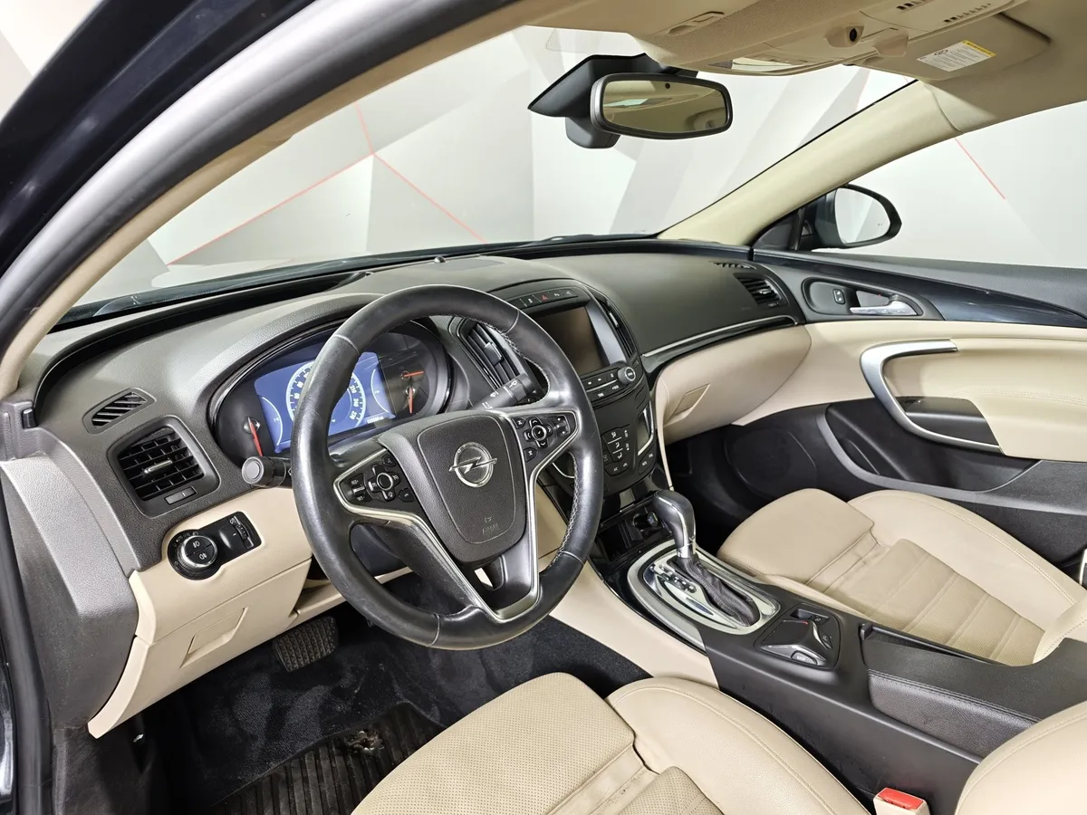 Opel Insignia 1.6 SIDI Turbo Ecotec AT (170 л.с.) Черный в АВИЛОН. Слайд №18