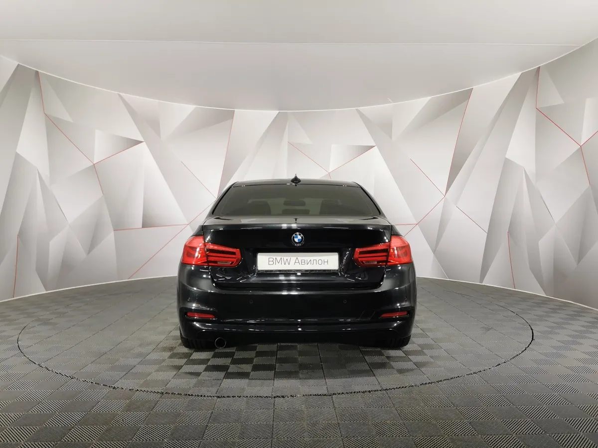 BMW 3 серия 320i AT (184 л.с.) Черный в АВИЛОН. Слайд №4
