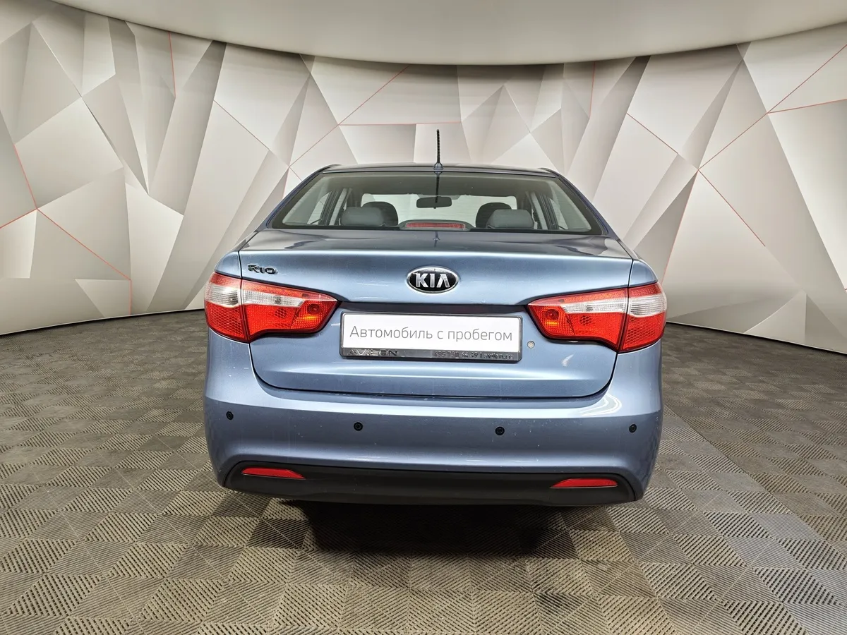 Kia Rio 1.4 AT (107 л.с.) Голубой в АВИЛОН. Слайд №8