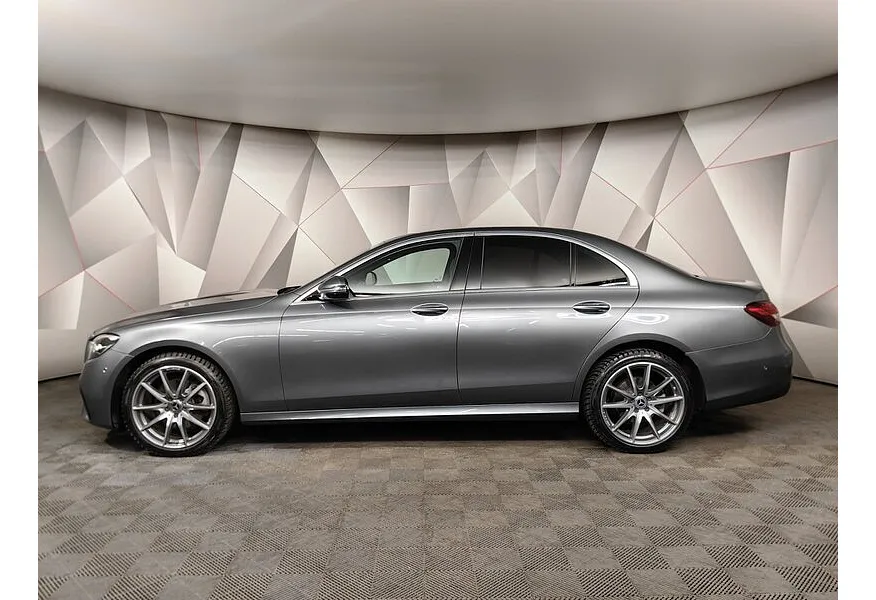 Mercedes-Benz E-Класс E 200 4MATIC 9G-TRONIC (197 л.с.) Sport (Локальная сборка) Серый в АВИЛОН. Слайд №5