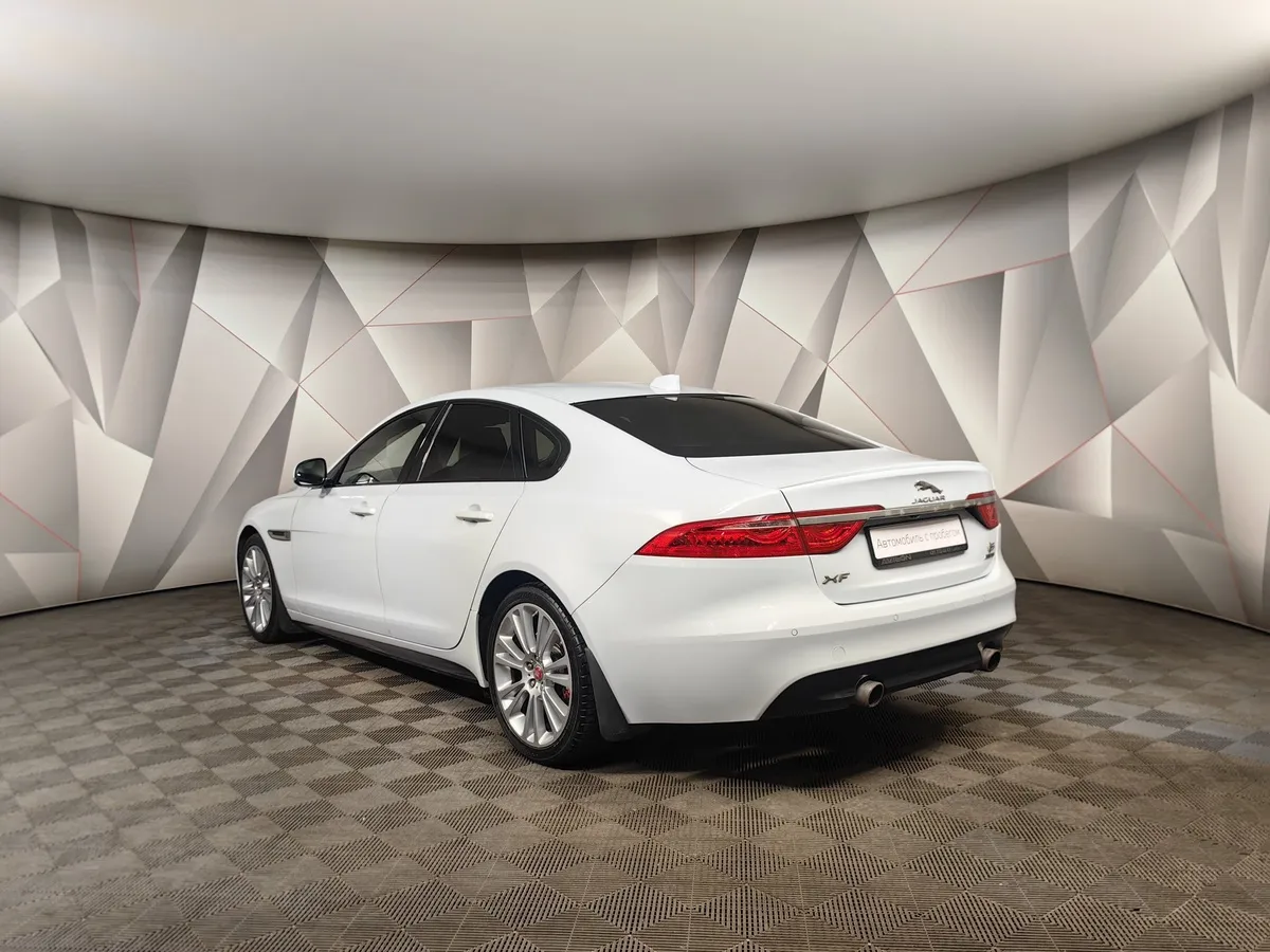 Jaguar XF 3.0 AT AWD (380 л.с.) S Белый в АВИЛОН. Слайд №4
