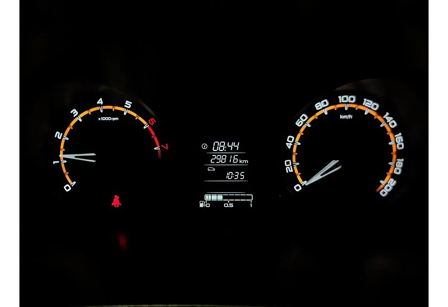 ВАЗ (Lada) Granta 1.6 MT 16 кл (106 л.с.) Белый в АВИЛОН. Слайд №16