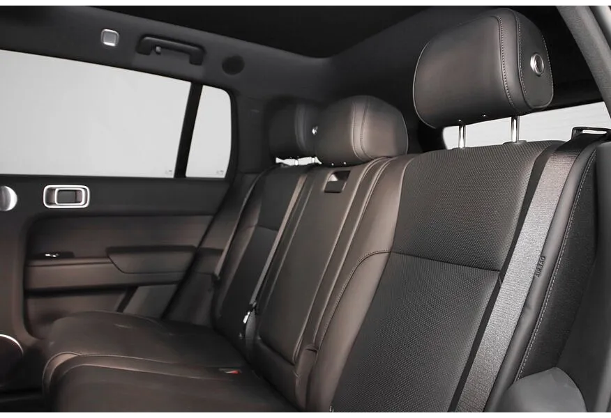 Li Auto L7 1.5 AT 4WD (449 л.с.) Ultra Серебристый в АВИЛОН. Слайд №9