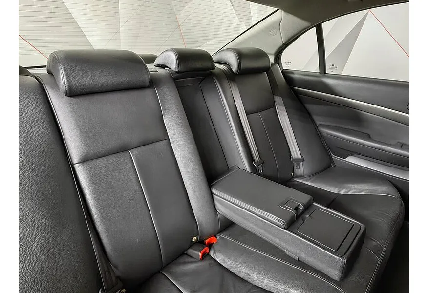 Chevrolet Epica 2.0 AT (143 л.с.) Черный в АВИЛОН. Слайд №16