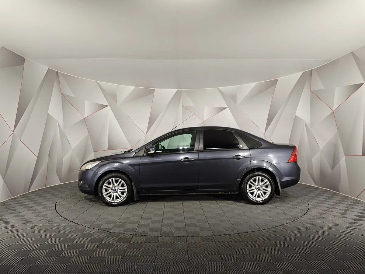 Ford Focus 1.6 AT (101 л.с.) Ghia Серый в АВИЛОН. Слайд №5