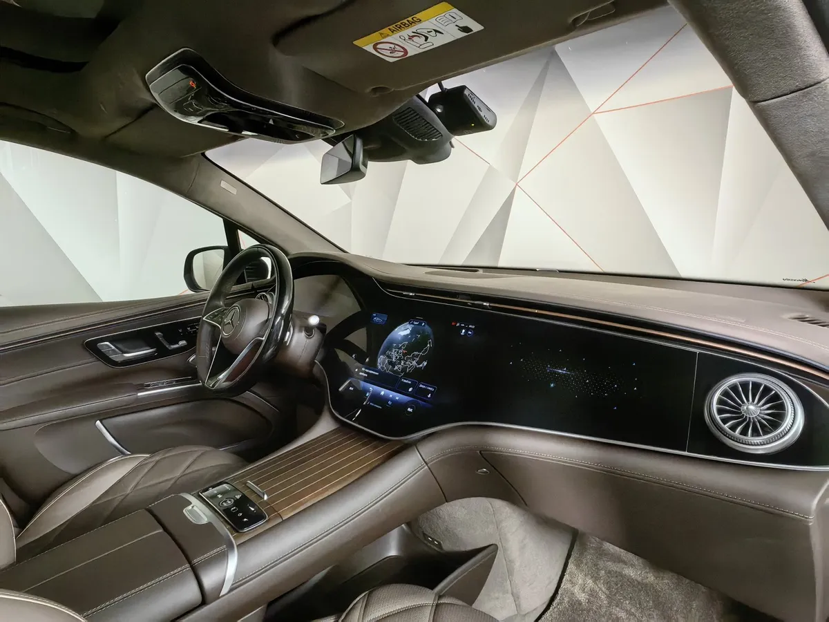 Mercedes-Benz Maybach EQS SUV 680 AT AWD (251 л.с.) Черный в АВИЛОН. Слайд №12