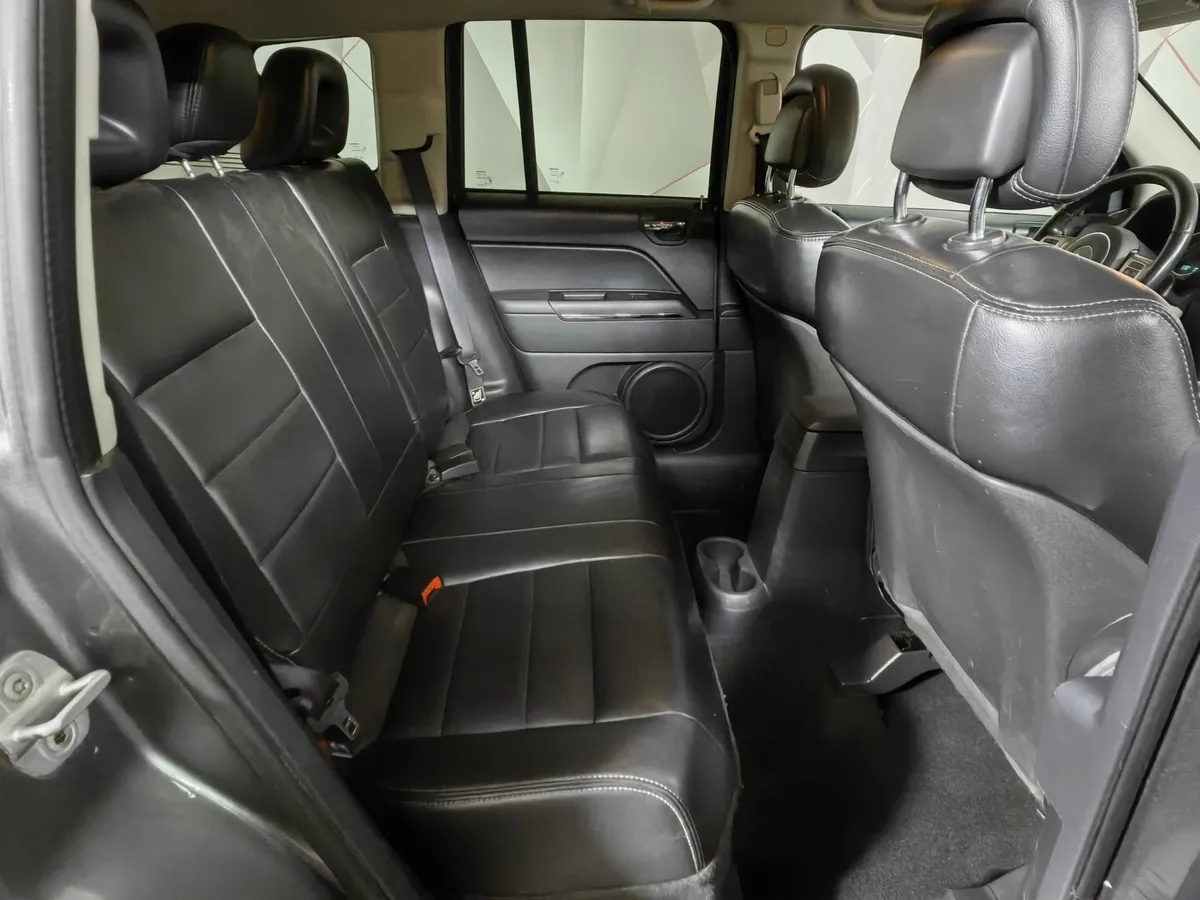 Jeep Compass 2.4 CVT (170 л.с.) Серый в АВИЛОН. Слайд №14