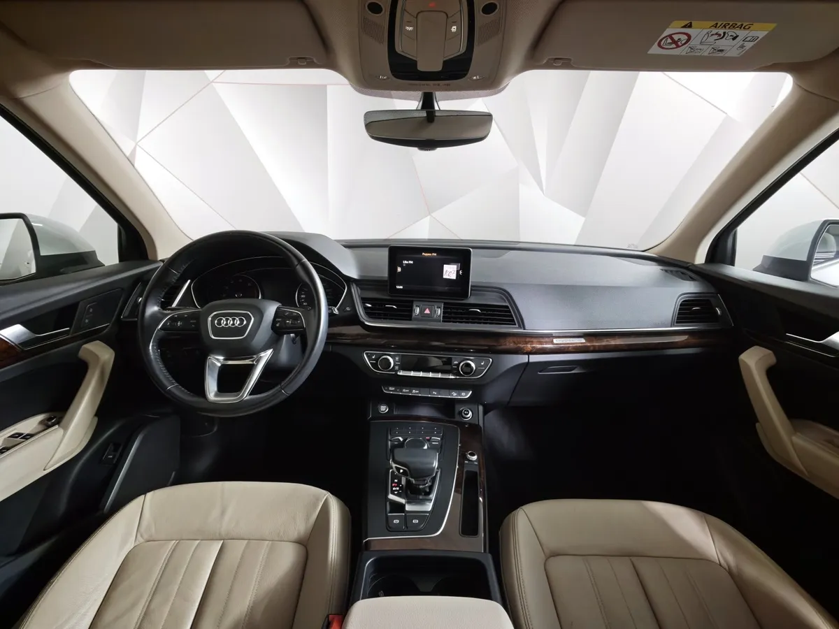Audi Q5 2.0 TFSI S tronic quattro (249 л.с.) Design Белый в АВИЛОН. Слайд №13