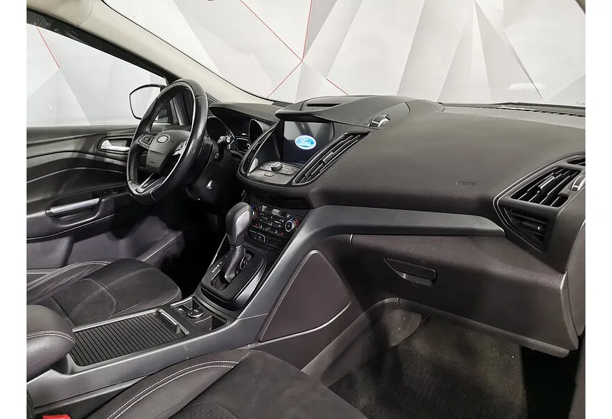 Ford Kuga 2.5 AT (150 л.с.) Titanium Серый в АВИЛОН. Слайд №13