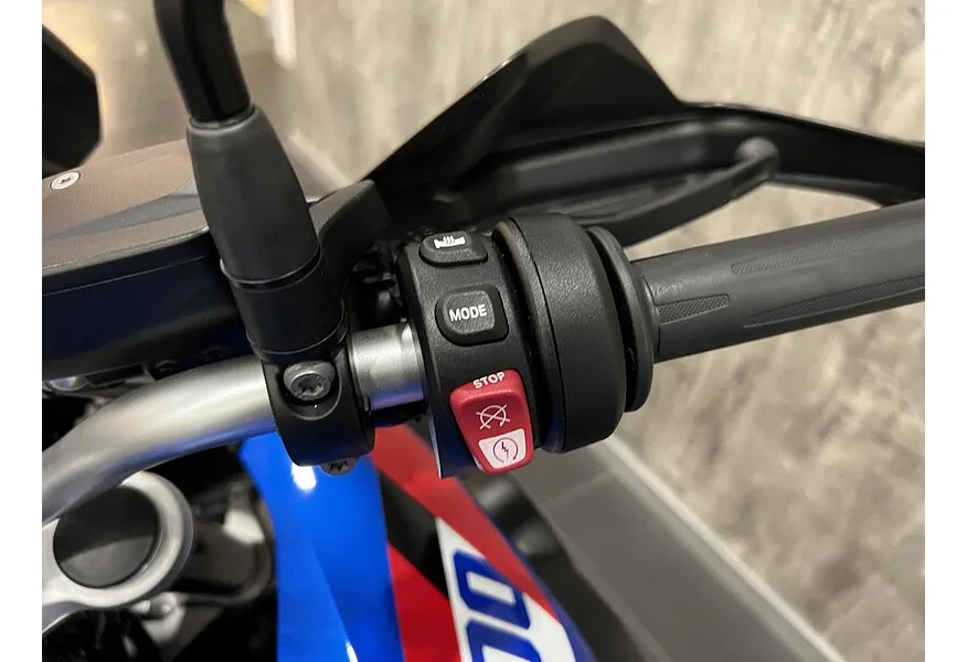 BMW Motorrad F 800 GS Adventure F 800 GS Adventure 798 см³ (85) 798 Синий в АВИЛОН. Слайд №8