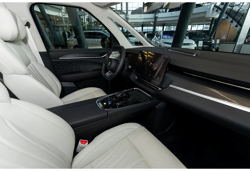 Zeekr 009 AT 4WD (544 л.с.) ME Edition Черный в АВИЛОН. Слайд №12