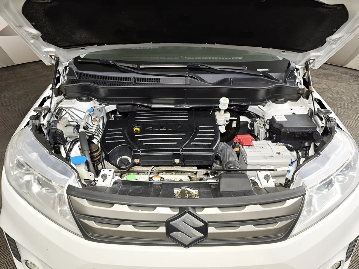 Suzuki Vitara 1.6 AT (117 л.с.) Белый в АВИЛОН. Слайд №11