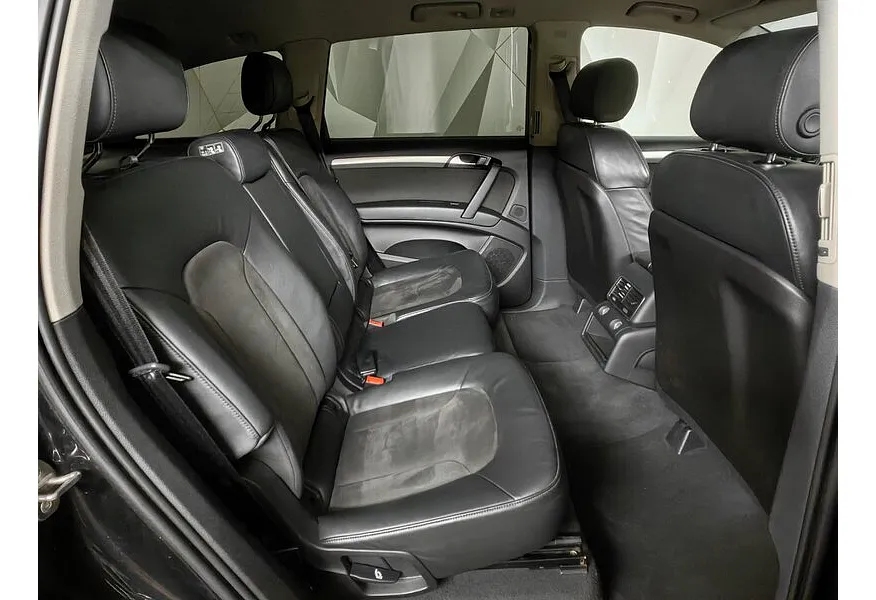 Audi Q7 3.0 TDI tiptronic quattro (245 л.с.) Черный в АВИЛОН. Слайд №12