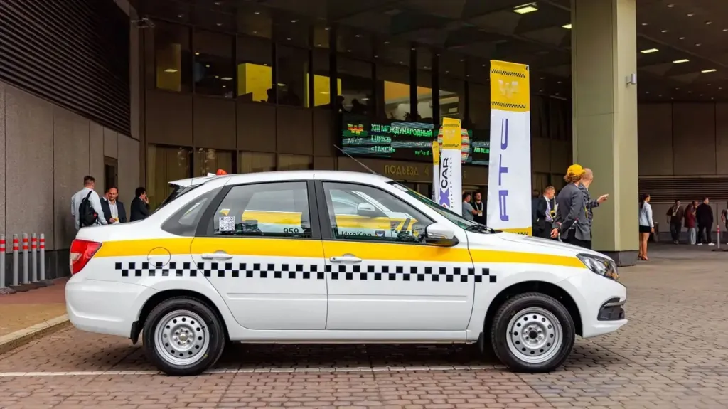 Дилеры рисуют сценарий будущего рынка: будут ли покупать машины корпоративные клиенты в 2026 году?