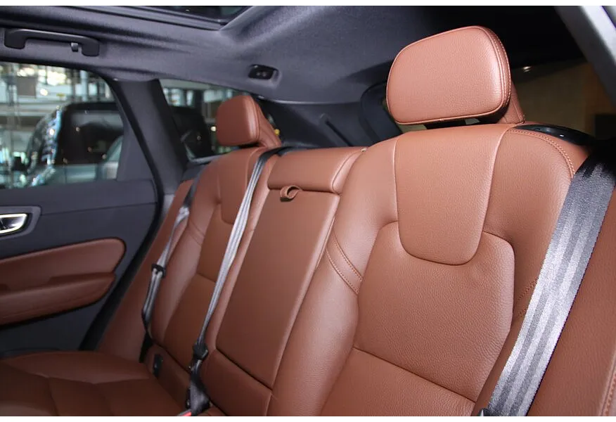 АВИЛОН - Volvo XC60 2.0 AT AWD (264 л.с.) Luxury Edition Серый - slide 7