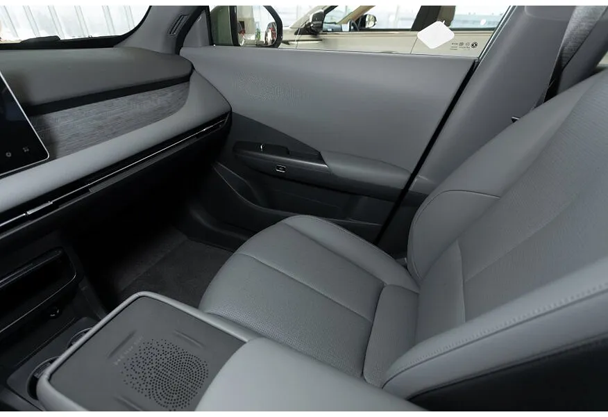 EVOLUTE i-JOY AT (163 л.с.) Зеленый в АВИЛОН. Слайд №6