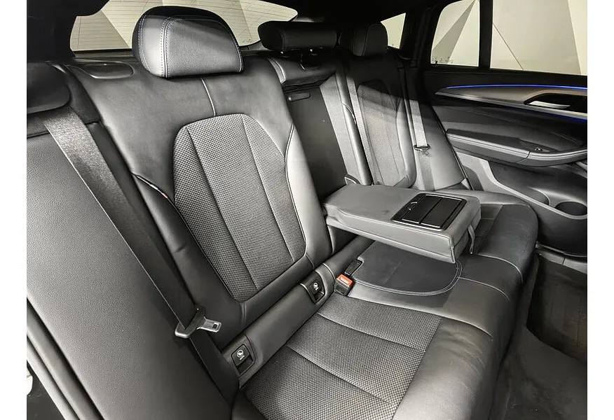 BMW X4 xDrive20d Steptronic (190 л.с.) M Sport Черный в АВИЛОН. Слайд №14