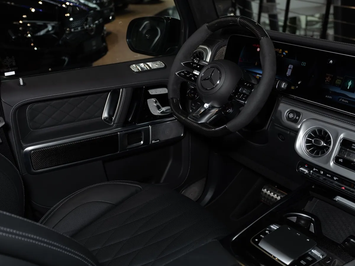 Mercedes-Benz G-Класс G 63 AMG Speedshift 4Matic (585 л.с.) Черный в АВИЛОН. Слайд №13