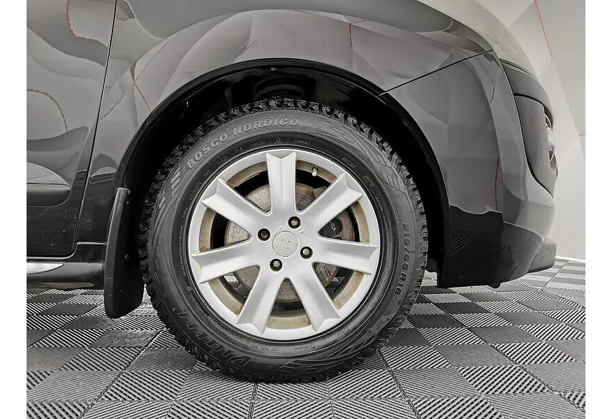 Peugeot 3008 1.6 THP AT (156 л.с.) Черный в АВИЛОН. Слайд №9