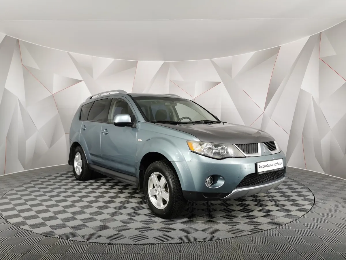 Mitsubishi Outlander 2.4 CVT 4WD (170 л.с.) Серый в АВИЛОН. Слайд №3