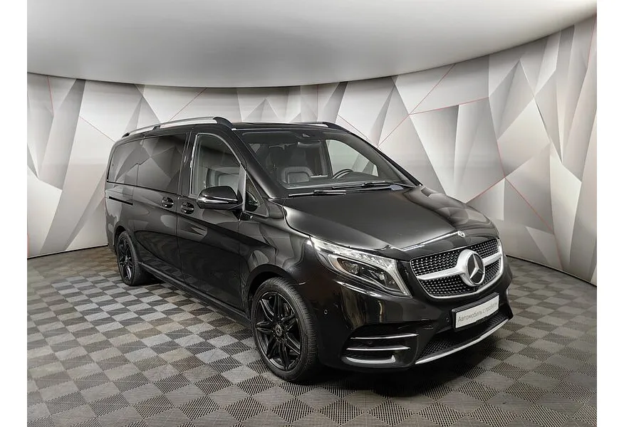 Mercedes-Benz V-Класс V 250 d 9G-Tronic L2 4MATIC (190 л.с.) Черный в АВИЛОН. Слайд №3