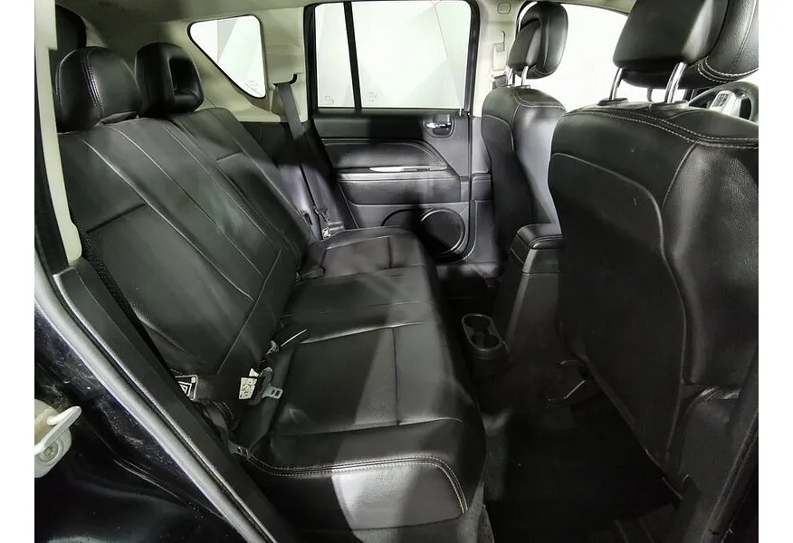 Jeep Compass 2.4 4x4 AT (150 л.с.) Limited Черный в АВИЛОН. Слайд №15