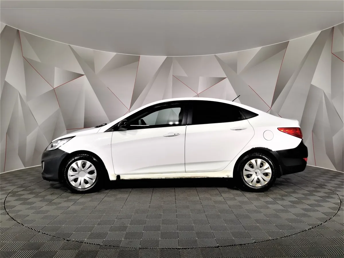 Hyundai Solaris 1.6 AT (123 л.с.) Elegance Белый в АВИЛОН. Слайд №5