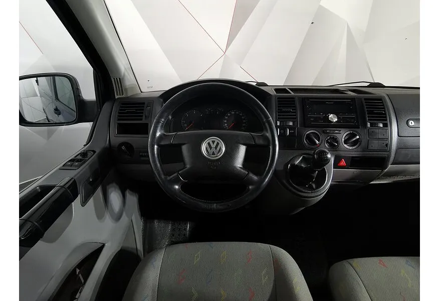Volkswagen Transporter 2.0 TDI 5MT L1H1 (102л.с.) Синий в АВИЛОН. Слайд №19