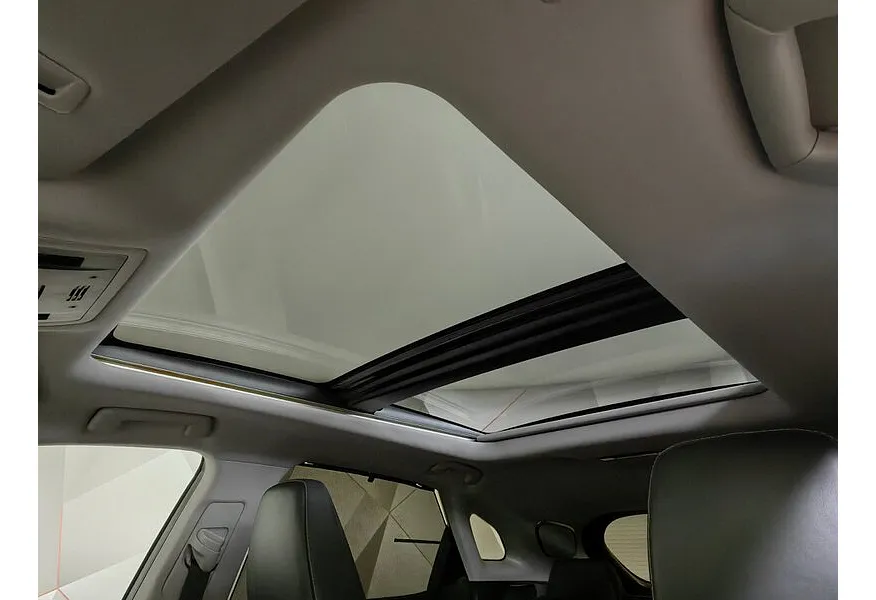 АВИЛОН - Lexus RX 2.0 AT AWD (238 л.с.) Premium + Black Vision Белый - slide 20