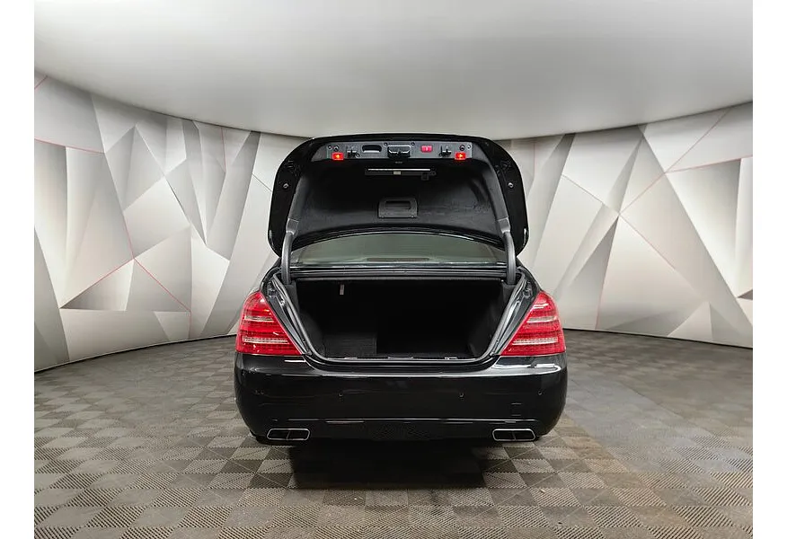 Mercedes-Benz S-Класс S 600 AT длинная база (517 л.с.) Черный в АВИЛОН. Слайд №11