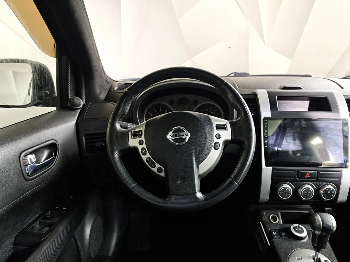 Nissan X-Trail 2.5 CVT AWD (171 л.с.) LE Top Черный в АВИЛОН. Слайд №18