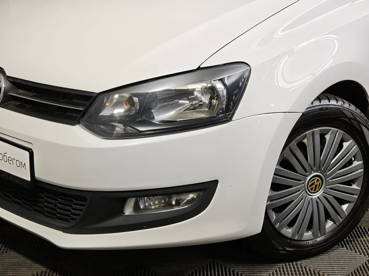 Volkswagen Polo 1.4 DSG (85 л.с.) Trendline Белый в АВИЛОН. Слайд №10
