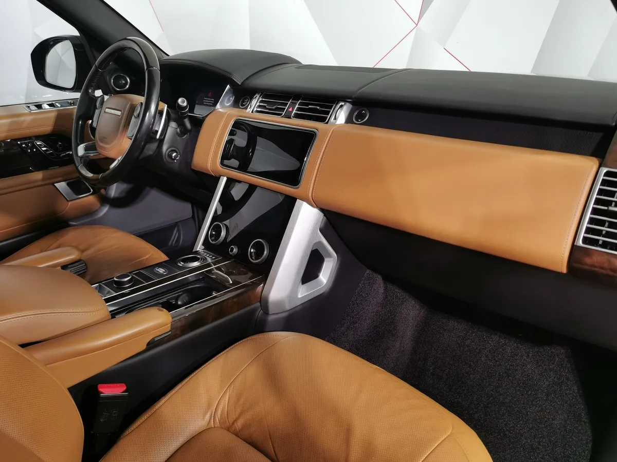 Land Rover Range Rover 4.4 SDV8 AT AWD (339 л.с.) Autobiography Черный в АВИЛОН. Слайд №12