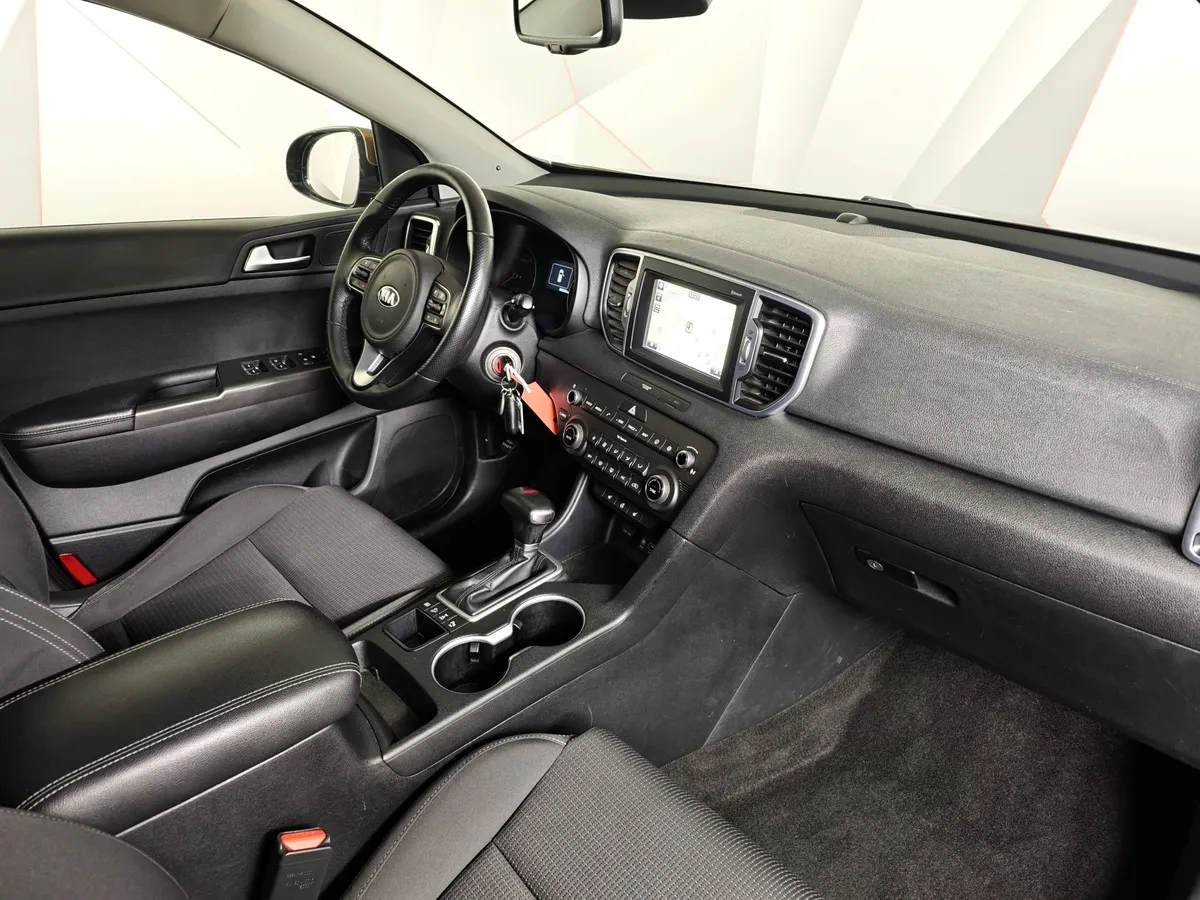 Kia Sportage 2.0 MPI AT 4WD (150 л.с.) Comfort Коричневый в АВИЛОН. Слайд №13