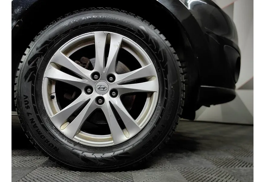 Hyundai Santa Fe 2.2 CRDi AT 4WD (197 л.с.) Черный в АВИЛОН. Слайд №9